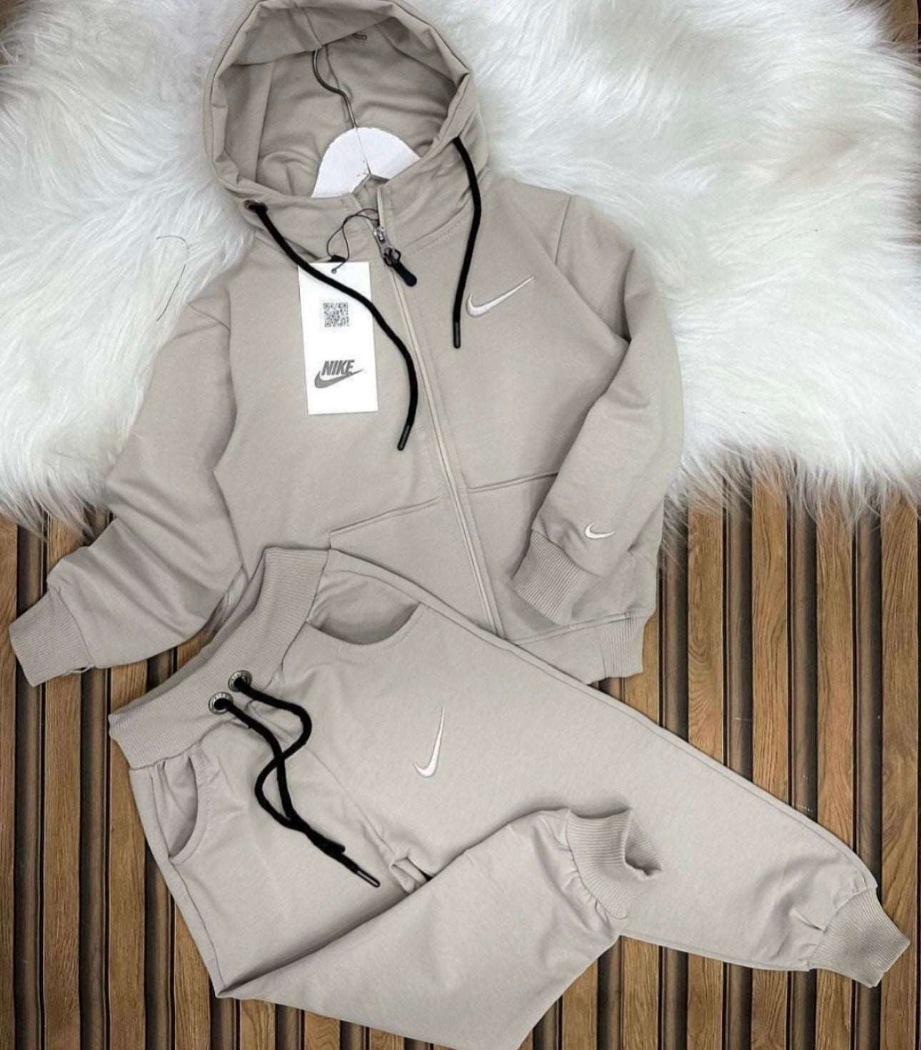 Nike komplet